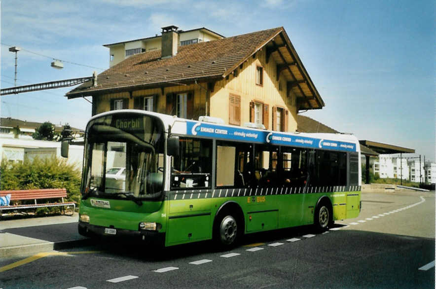 (096'713) - AAGR Rothenburg - Nr. 94/LU 15'083 - Iveco am 23. Juli 2007 beim Bahnhof Littau