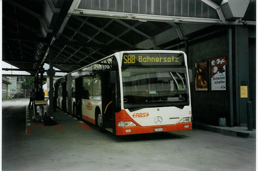 (097'127) - RBS Worblaufen - Nr. 35/BE 555'035 - Mercedes am 12. August 2007 in Bern, Postautostation