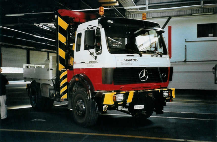 (098'608) - Aus dem Archiv: SW Winterthur - Nr. 505/ZH 32'981 U - Mercedes am 15. September 2007 in Winterthur, Depot Grzefeld