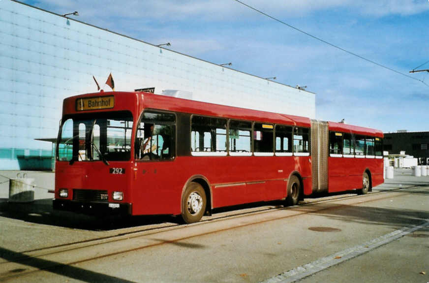 (099'518) - Bernmobil, Bern - Nr. 292/BE 419'292 - Volvo/R&J-Hess-Gangloff am 30. September 2007 in Bern, Guisanplatz