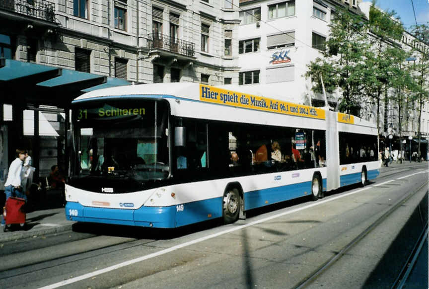 (100'106) - VBZ Zrich - Nr. 149 - Hess/Hess Gelenktrolleybus am 5. Oktober 2007 in Zrich, Lwenplatz