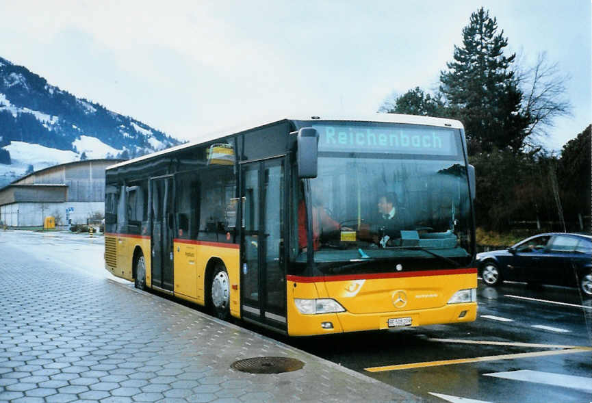 (101'709) - Portenier, Adelboden - Nr. 9/BE 508'209 - Mercedes am 9. Dezember 2007 beim Bahnhof Frutigen