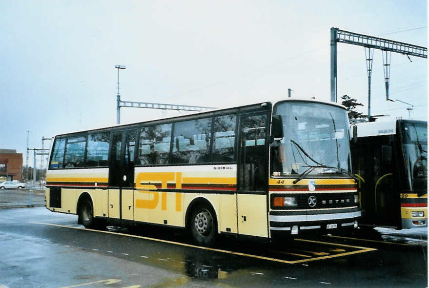 (101'812) - STI Thun - Nr. 44/BE 26'729 - Setra (ex AGS Sigriswil) am 10. Dezember 2007 beim Bahnhof Thun (prov. Haltestelle)