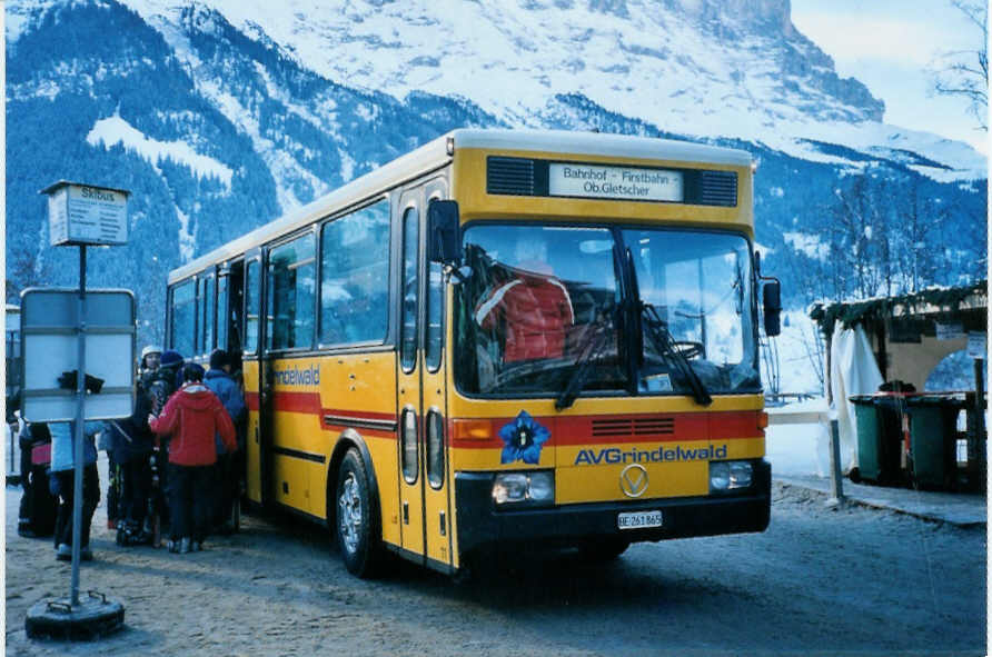 (102'820) - AVG Grindelwald - Nr. 11/BE 261'865 - Vetter am 2. Januar 2008 beim Bahnhof Grindelwald