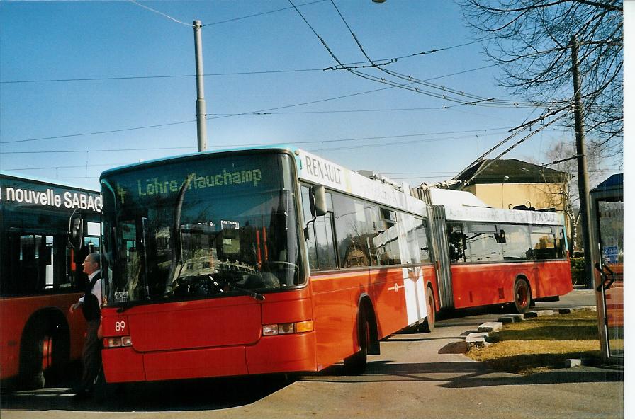 (104'216) - VB Biel - Nr. 89 - NAW/Hess Gelenktrolleybus am 16. Februar 2008 beim Bahnhof Nidau