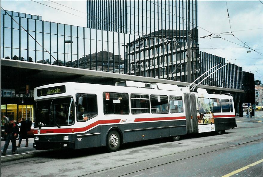 (105'811) - VBSG St. Gallen - Nr. 162 - NAW/Hess Gelenktrolleybus am 29. Mrz 2008 beim Bahnhof St. Gallen