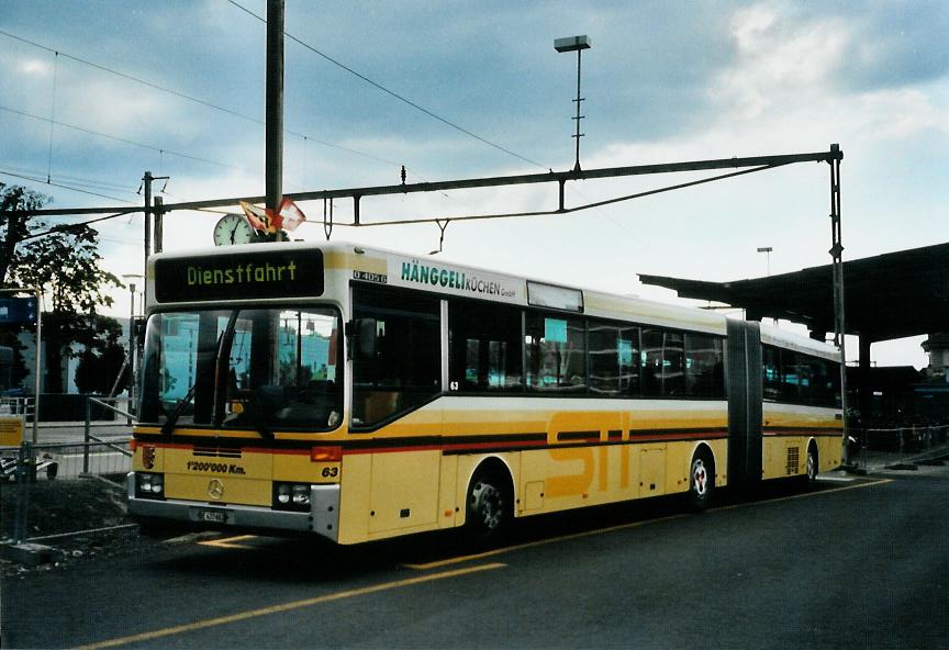 (108'431) - STI Thun - Nr. 63/BE 433'663 - Mercedes am 29. Juni 2008 beim Bahnhof Thun (prov. Haltestelle)