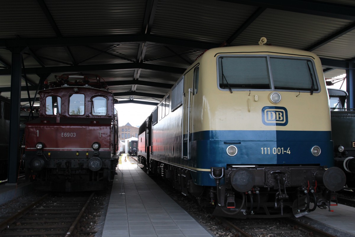 111 001-4 in neuer Lackierung am 22. August 2014 im DB-Museum Koblenz-Lützel.