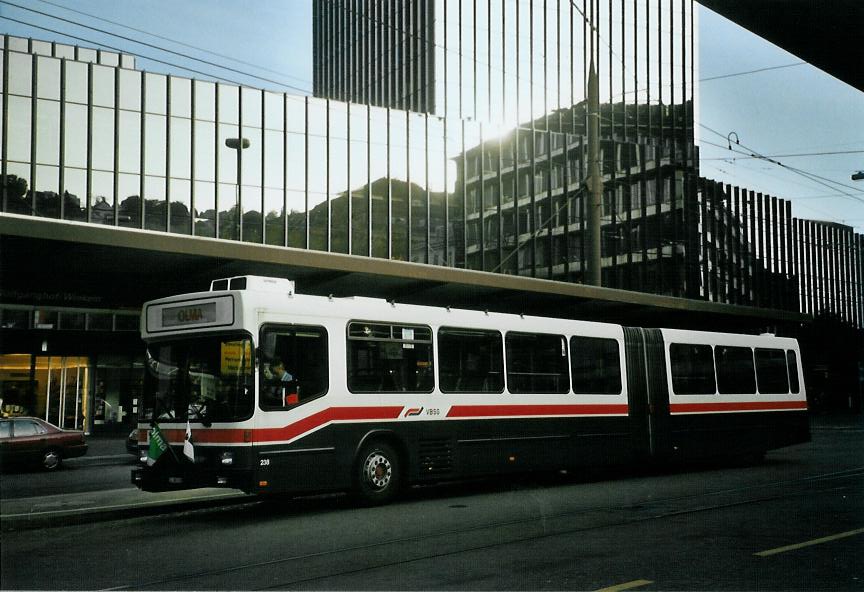 (111'516) - VBSG St. Gallen - Nr. 238/SG 198'238 - NAW/Hess am 13. Oktober 2008 beim Bahnhof St. Gallen