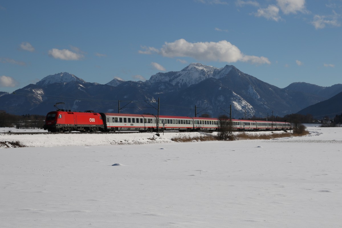 1116 087-8 an einem herrlichen Wintertag am 31. Januar 2015 bei Weisham.