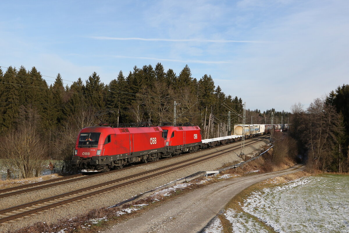 1116 169 & 1116 141 mit dem  WALTER-KLV  am 7. Januar 2021 bei Grabensttt.