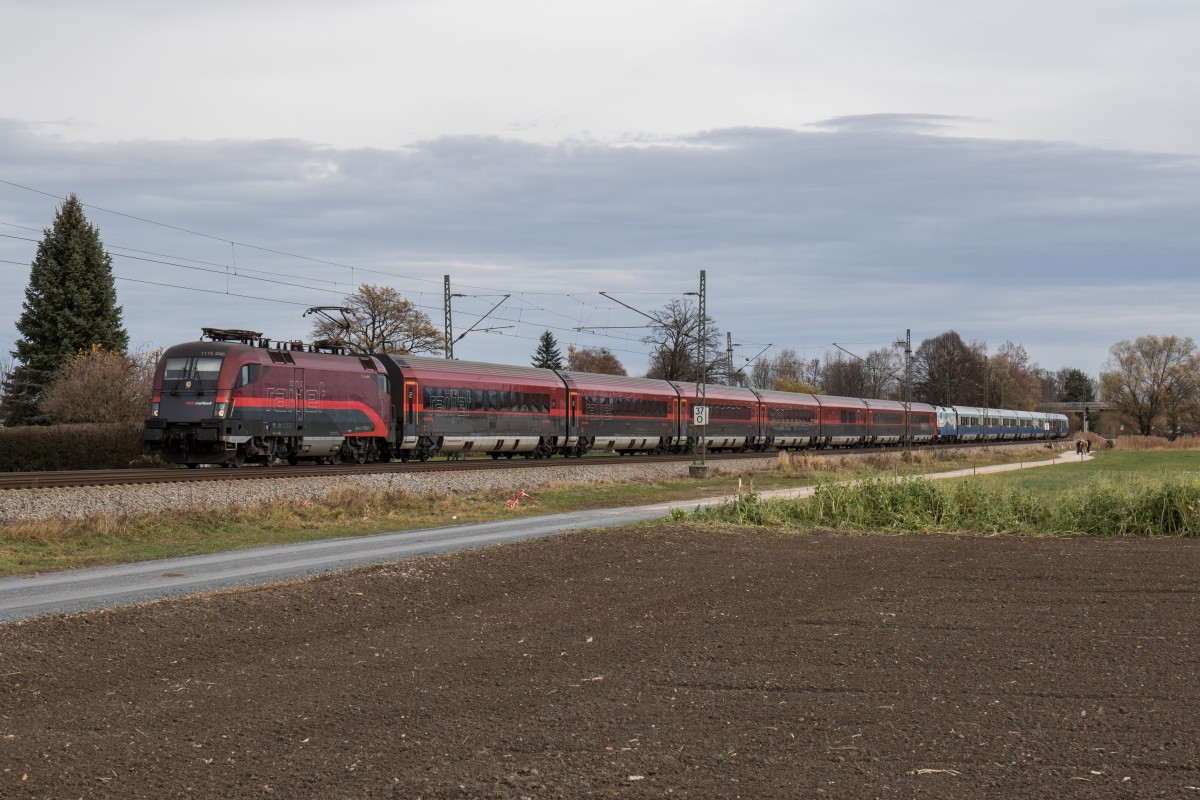 1116 205-6 und 1116 251  Ski Austria Rail Jet  am 15. November 2015 bei bersee am Chiemsee.