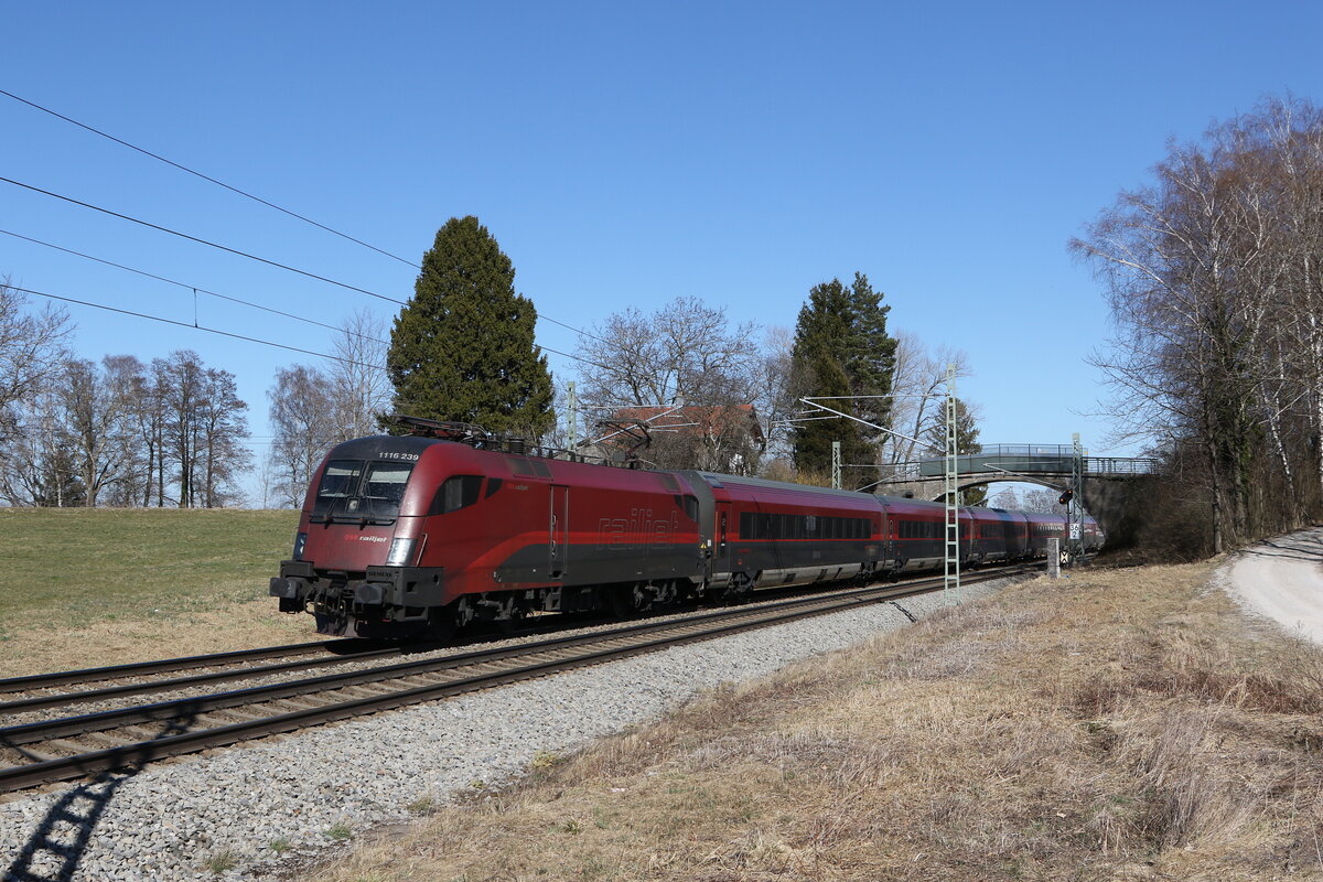 1116 239 aus Salzburg kommend am 23. Mrz 2022 bei bersee.