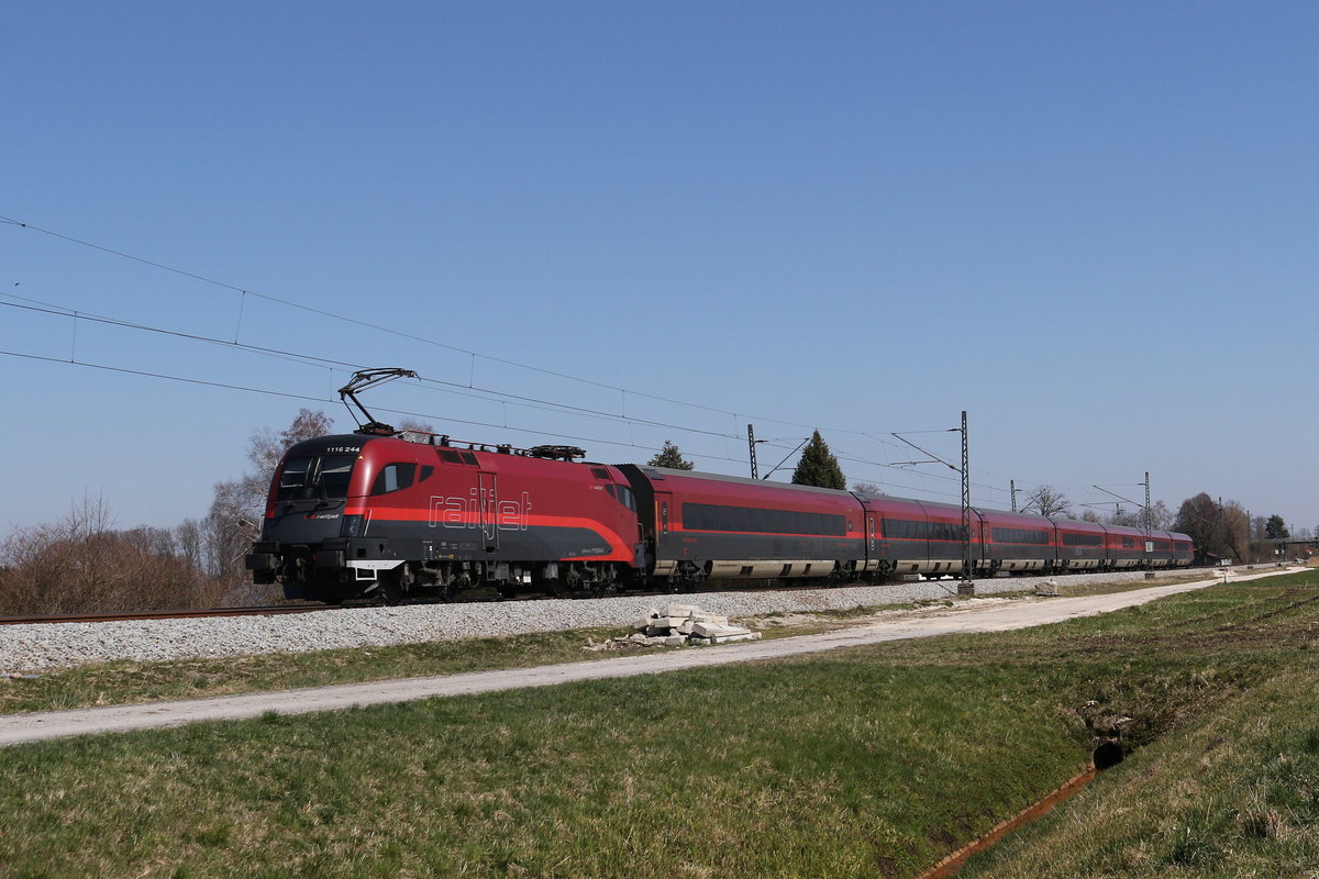 1116 244 aus Salzburg kommend am 1. April 2020.