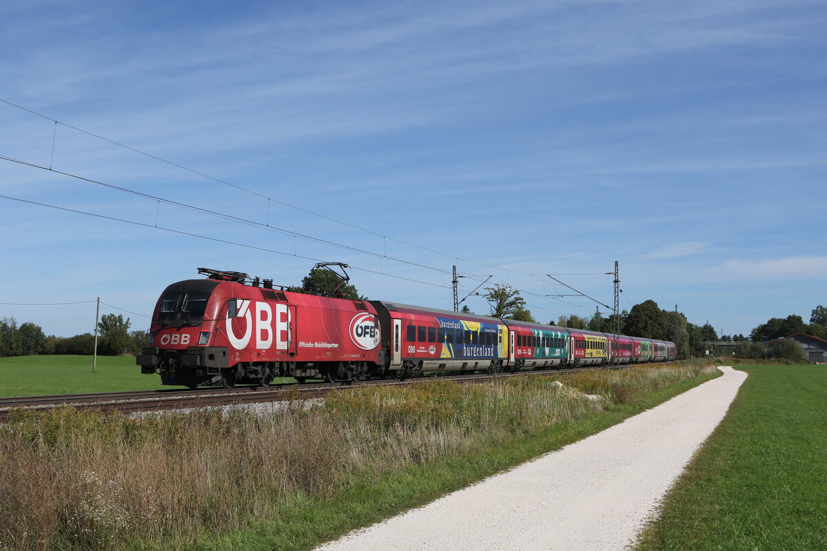 1116 249  FB-Railjet  auf dem Weg nach Mnchen am 3. Oktober 2021 bei bersee am Chiemsee.