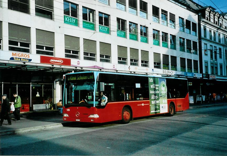 (111'906) - VB Biel - Nr. 125/BE 560'125 - Mercedes am 10. November 2008 in Biel, Guisanplatz