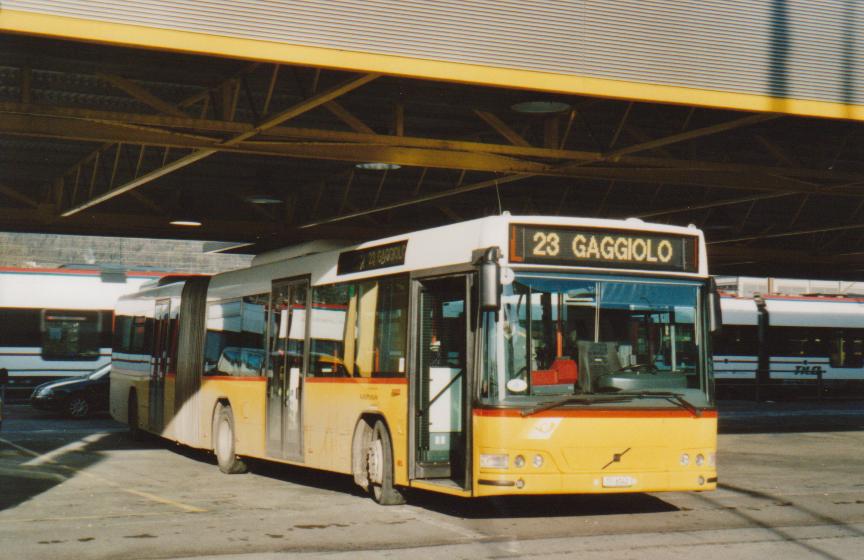 (112'505) - Autopostale, Mendrisio - TI 6142 - Volvo (ex Vorfhrfahrzeug Volvo, D-Heilbronn) am 9. Dezember 2008 beim Bahnhof Mendrisio