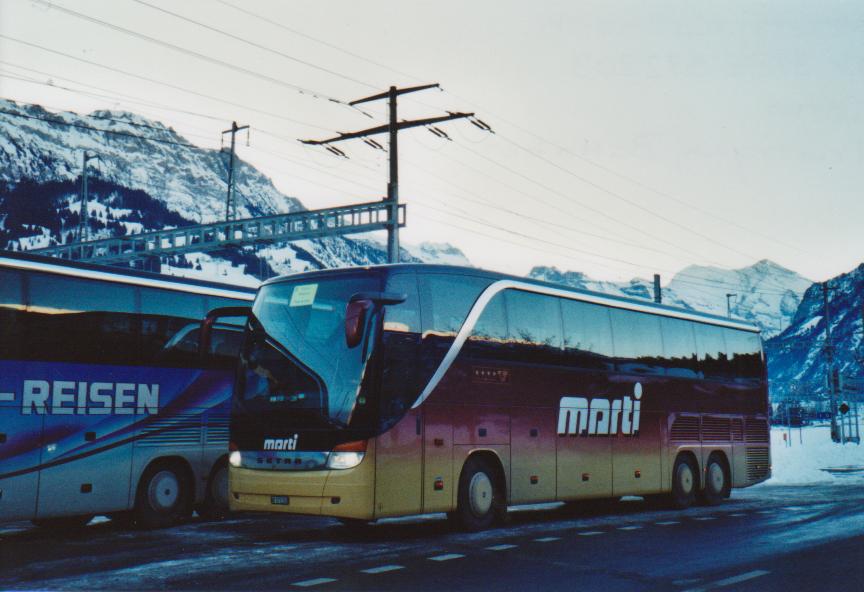 (113'618) - Marti, Kallnach - Nr. 3/BE 572'203 - Setra am 11. Januar 2009 beim Bahnhof Frutigen