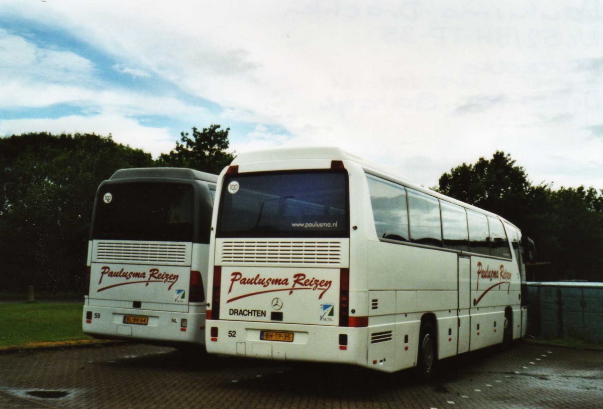 (118'607) - Paulusma, Drachten - Nr. 52/BH-TP-35 - Mercedes am 7. Juli 2009 in Drachten, Garage