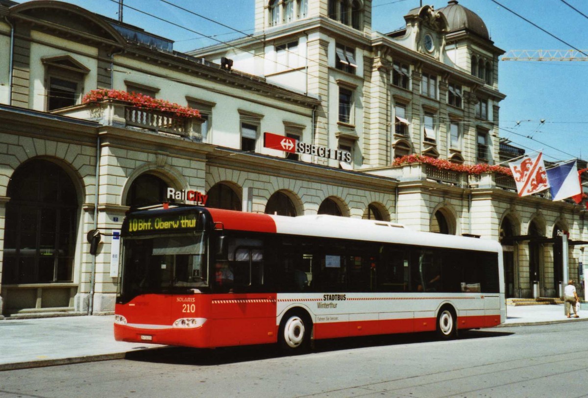 (120'120) - SW Winterthur - Nr. 210/ZH 730'210 - Solaris am 19. August 2009 beim Hauptbahnhof Winterthur