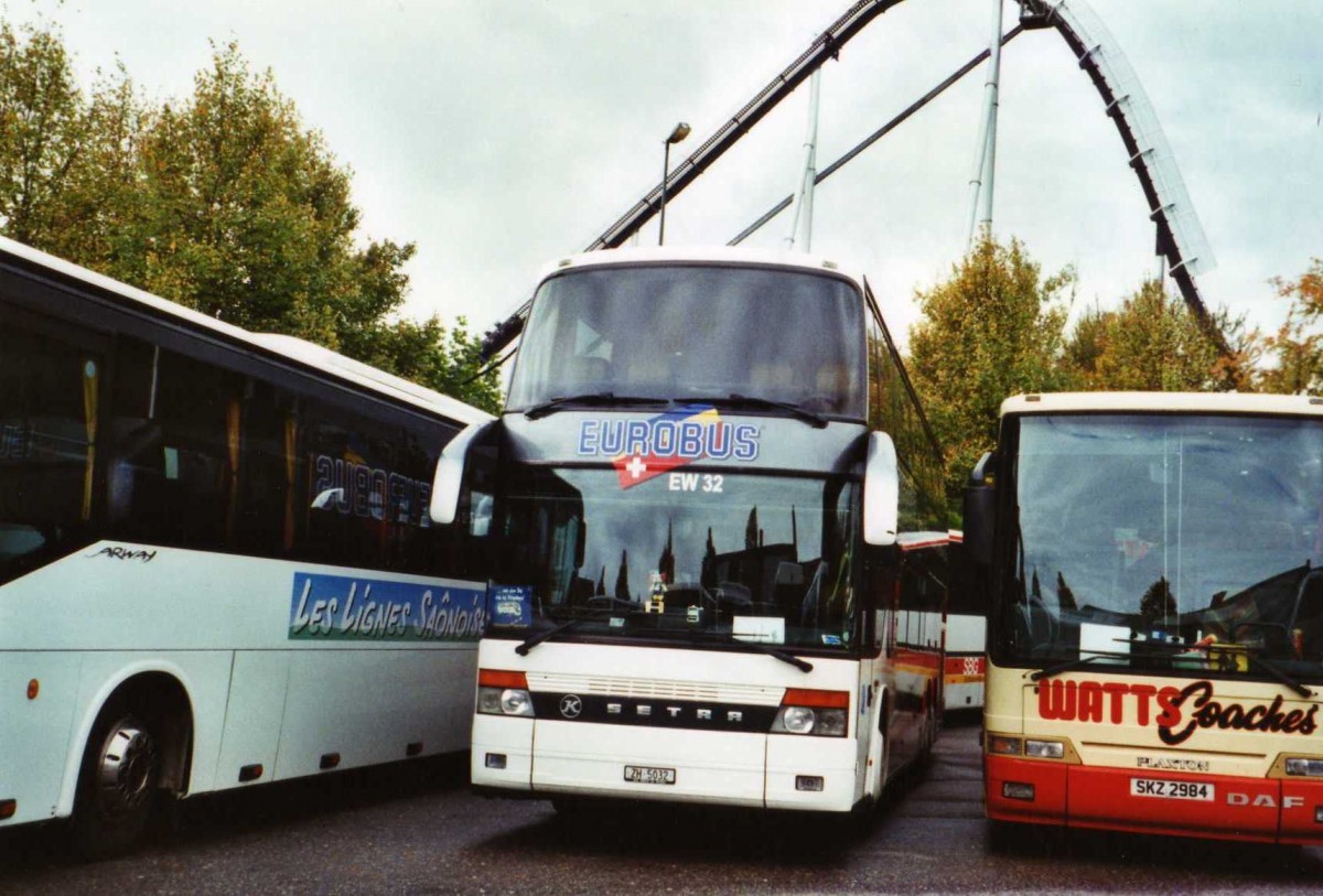 (121'437) - Aus der Schweiz: Welti-Furrer, Zrich - Nr. 32/ZH 5032 - Setra am 18. Oktober 2009 in Rust, Europapark