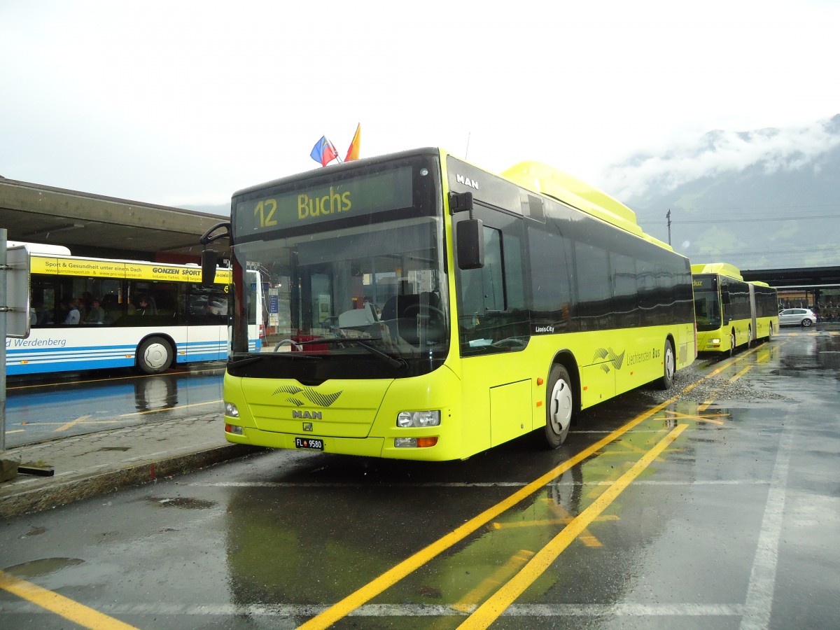 (128'733) - Aus Liechtenstein: Matt, Mauren - Nr. 11/FL 9580 - MAN am 13. August 2010 beim Bahnhof Sargans