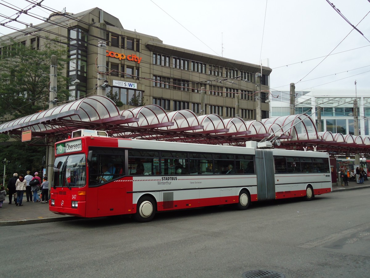 (129'709) - SW Winterthur - Nr. 147 - Mercedes Gelenktrolleybus am 15. September 2010 beim Hauptbahnhof Winterthur