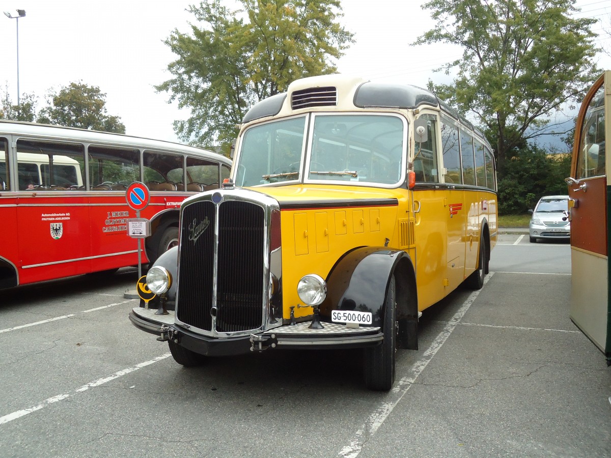 (129'800) - Sigg, Sennwald - SG 500'060 - Saurer/FHS (ex Oldie-Reisen, Matzingen; ex Studach, Teufen; ex M+79'512; ex P 23'155; ex P 2242) am 18. September 2010 in Chur, Obere Au