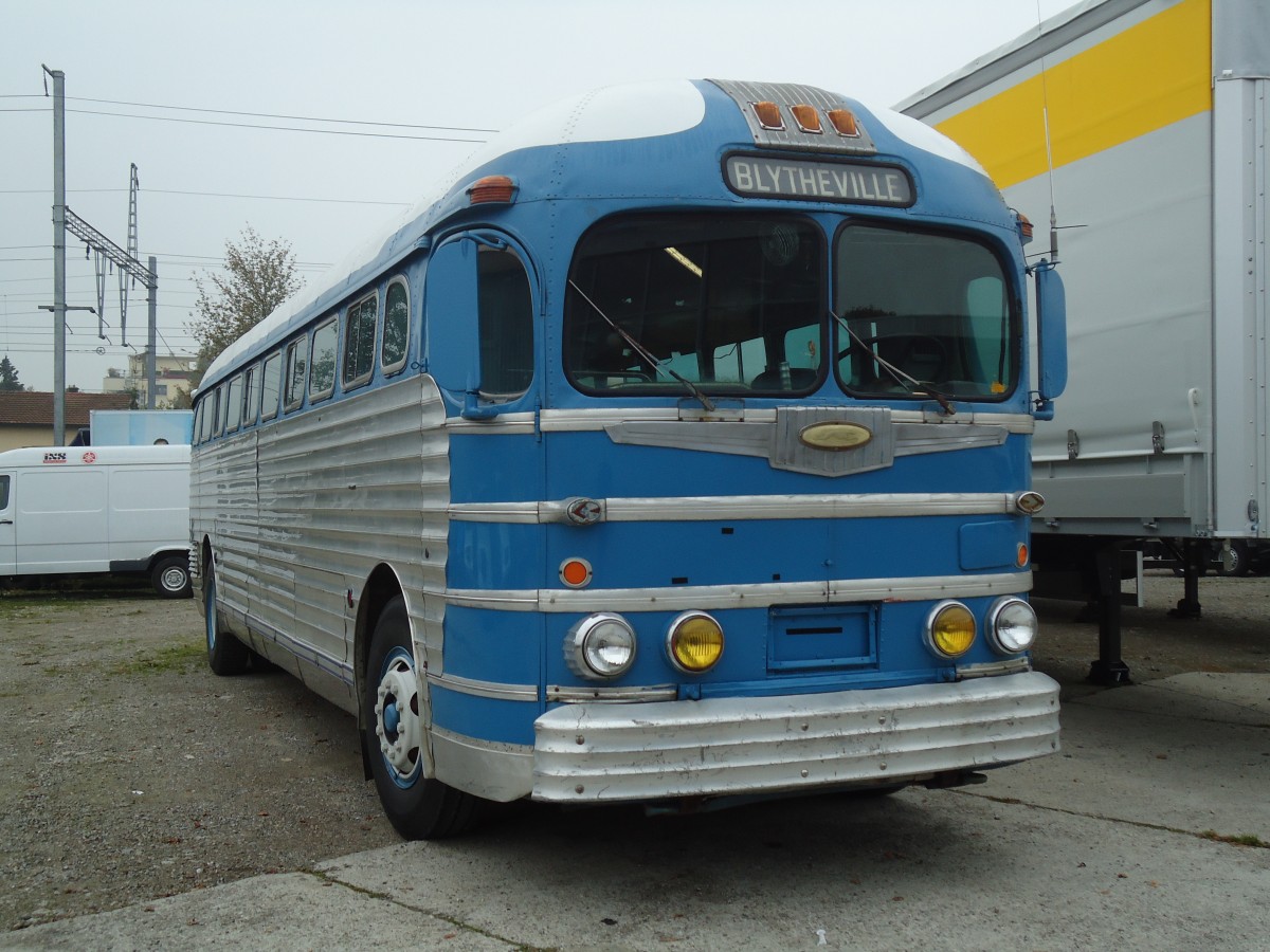 (130'403) - Aus Amerika: Northland Geyhound Lines, Minneapolis . Nr, N796 - GMC am 13. Oktober 2010 in Wil, Larag