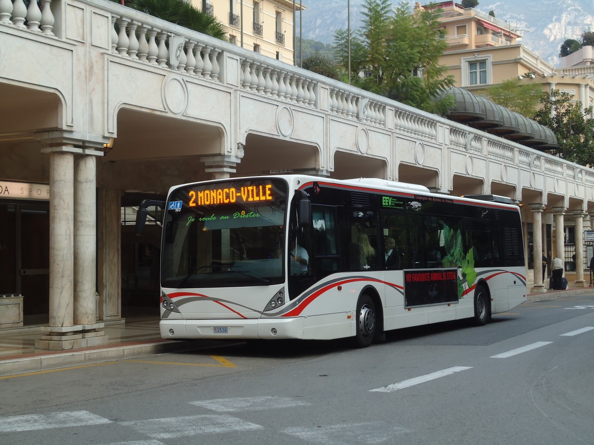 (130'662) - CAM Monaco - Nr. 102/2536 - Van Hool am 16. Oktober 2010 in Monaco, Casino