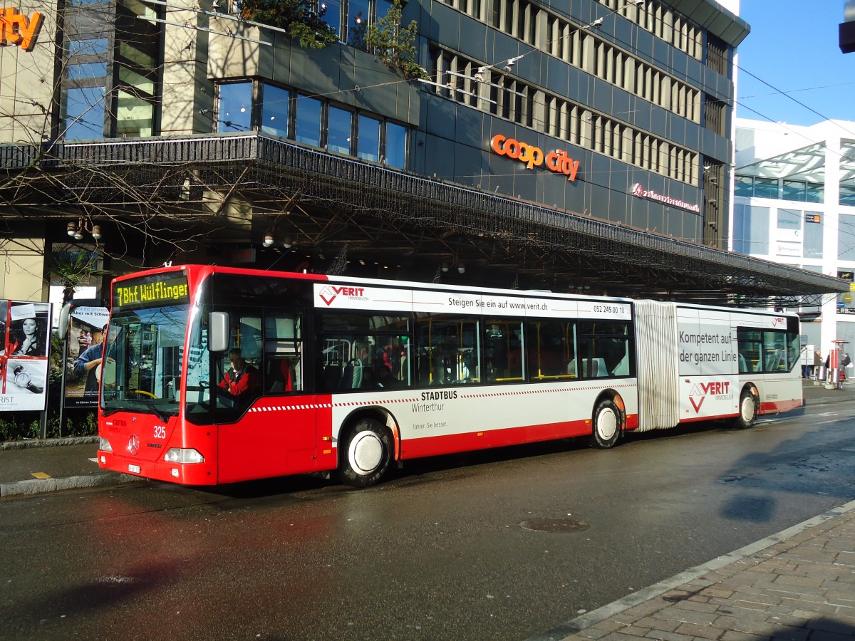 (131'518) - SW Winterthur - Nr. 325/ZH 687'325 - Mercedes am 9. Dezember 2010 beim Hauptbahnhof Winterthur