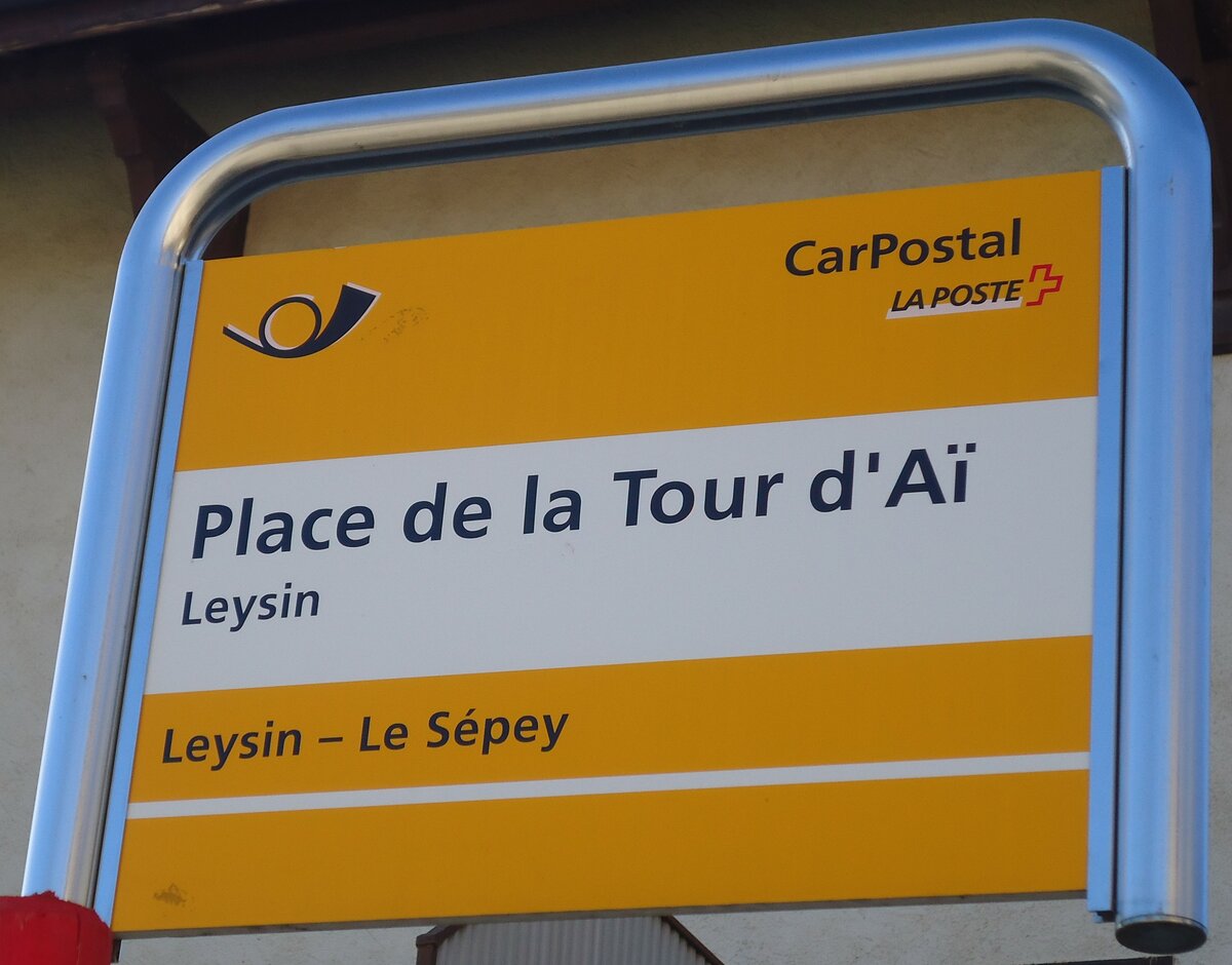 (132'485) - PostAuto-Haltestellenschild - Leysin, Place de la Tour A - am 6. Februar 2011