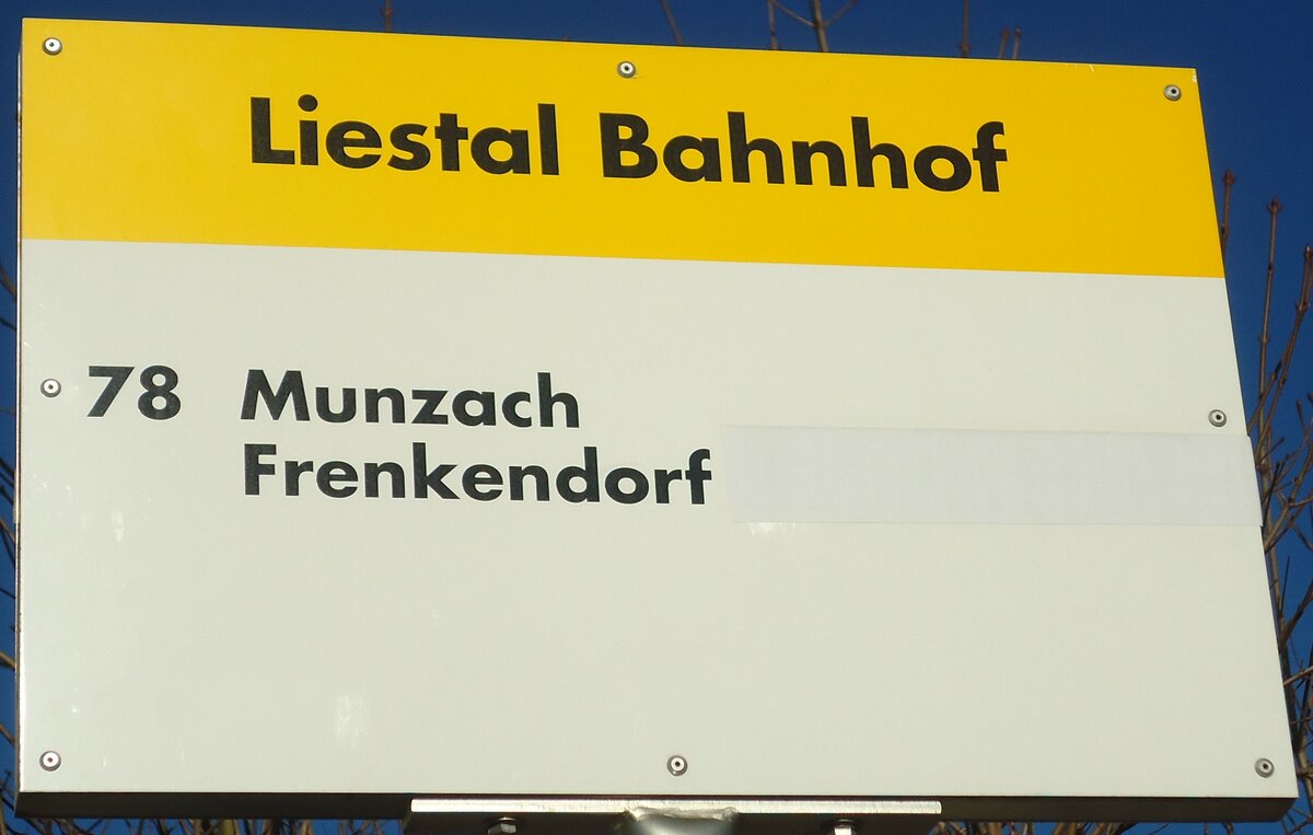 (132'574) - AAGL-Haltestellenschild - Liestal, Bahnhof - am 7. Februar 2011