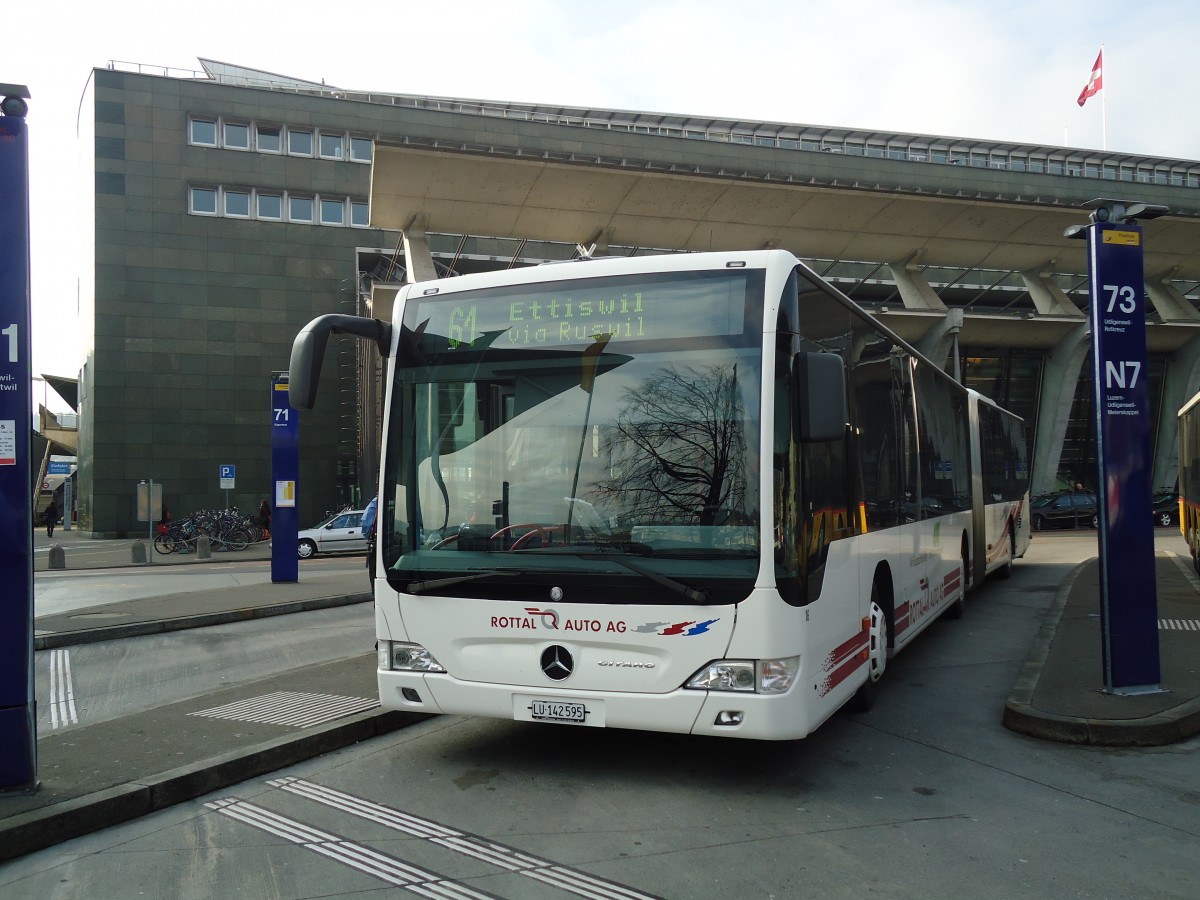 (132'964) - ARAG Ruswil - Nr. 16/LU 142'595 - Mercedes am 11. Mrz 2011 beim Bahnhof Luzern