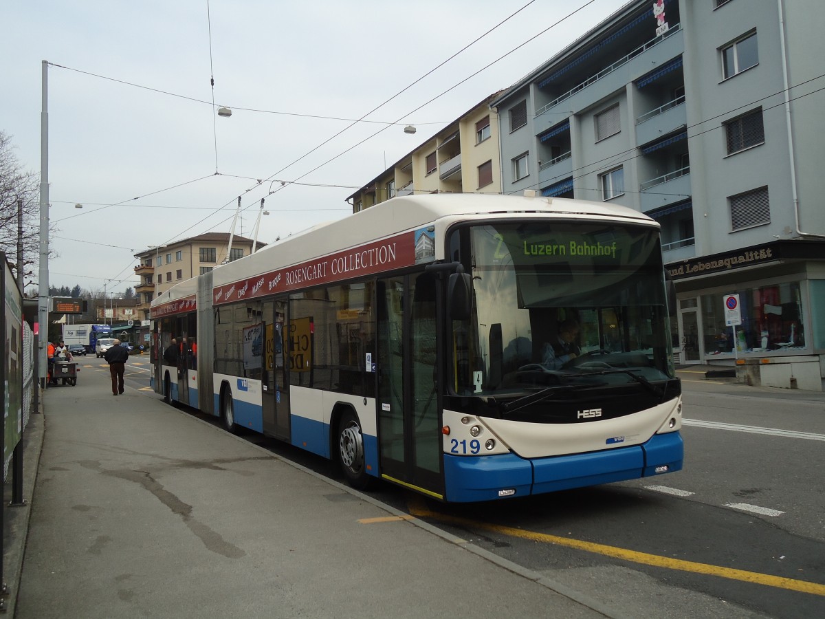 (132'972) - VBL Luzern - Nr. 219 - Hess/Hess Gelenktrolleybus am 11. Mrz 2011 in Emmenbrcke, Sprengi