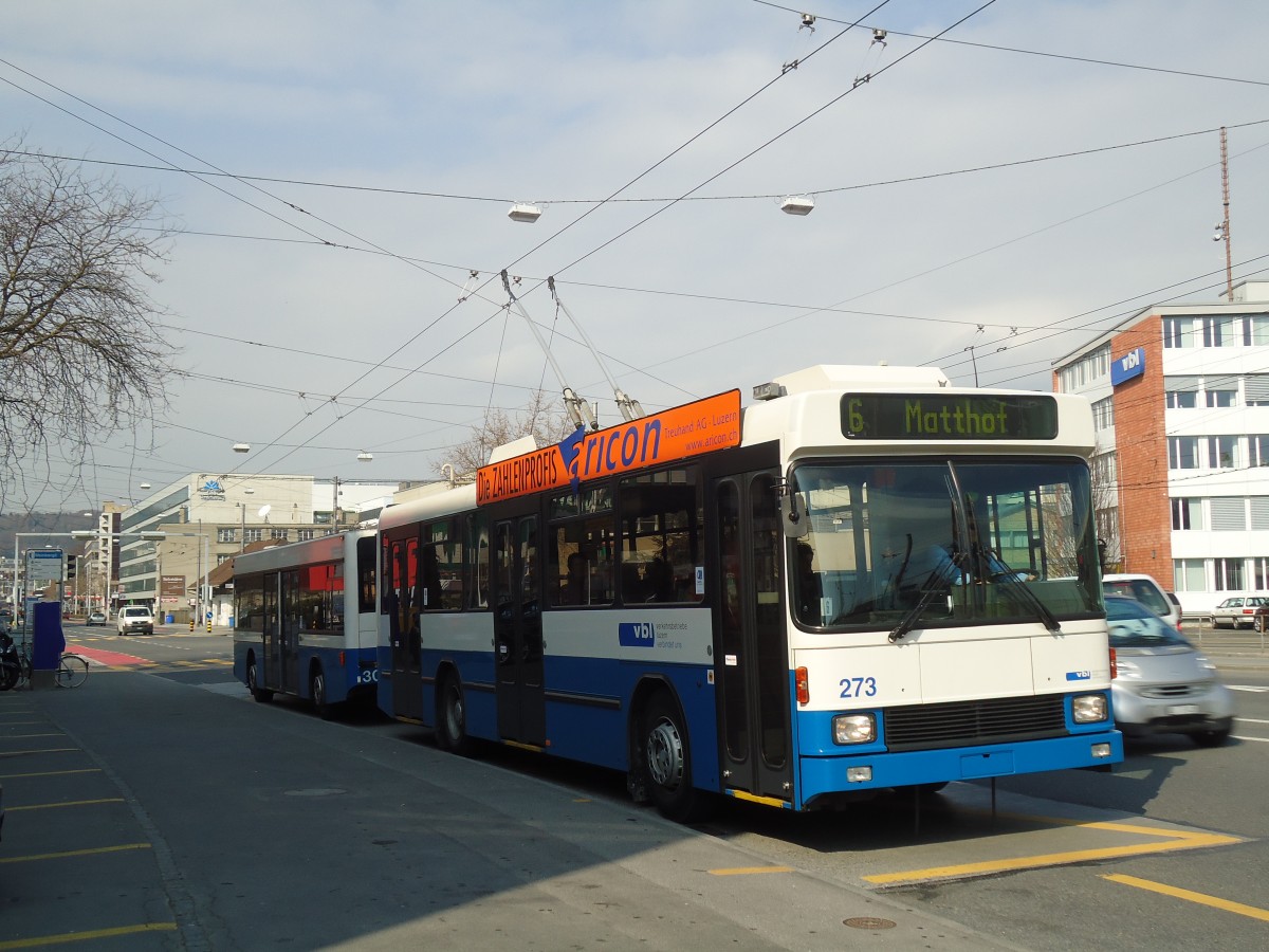 (133'005) - VBL Luzern - Nr. 273 - NAW/R&J-Hess Trolleybus am 11. Mrz 2011 in Luzern, Weinbergli