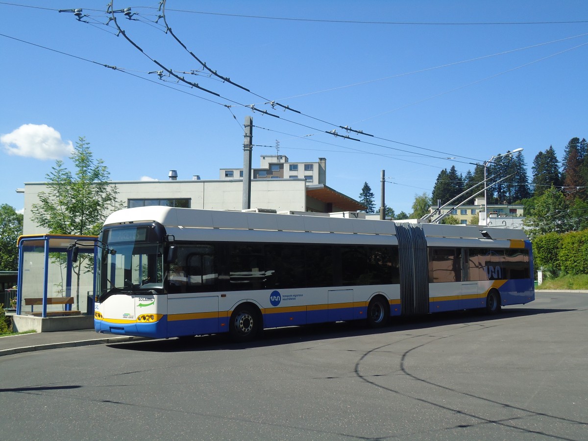 (134'976) - TC La Chaux-de-Fonds - Nr. 141 - Solaris Gelenktrolleybus am 11. Juli 2011 in La Chaux-de-Fonds, Recorne