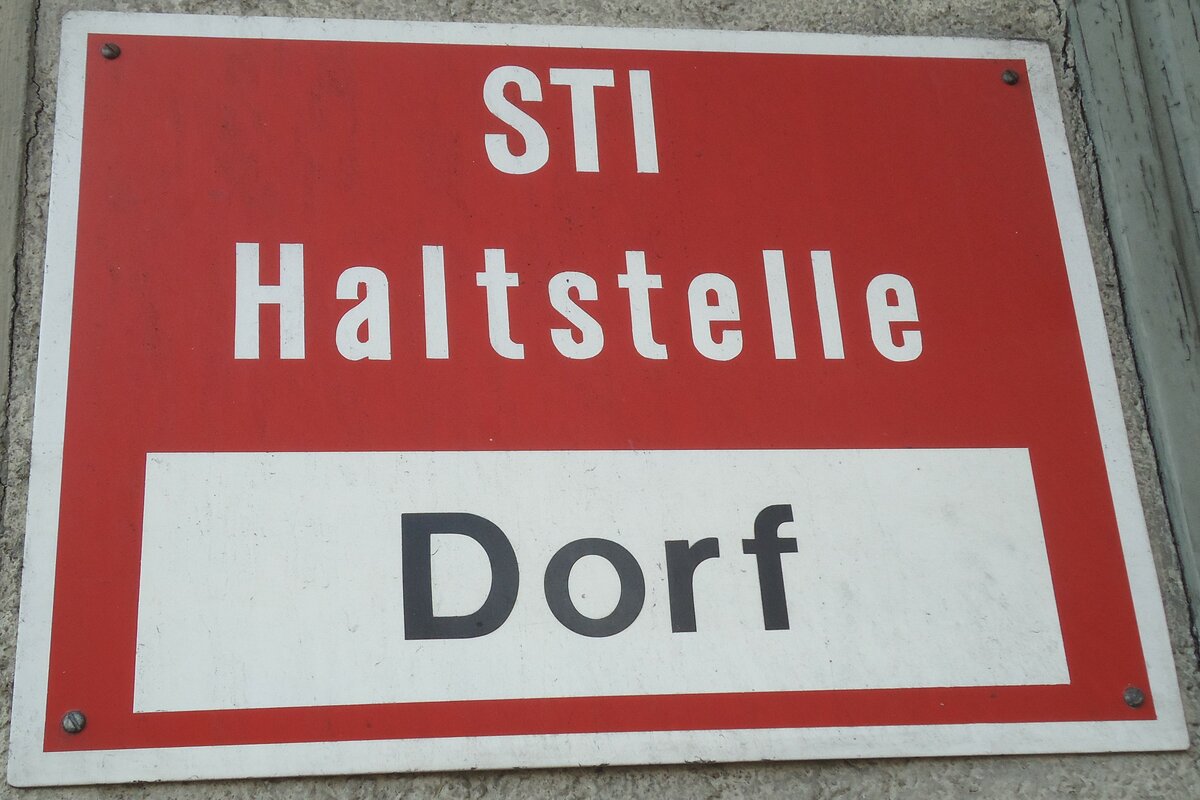 (137'062) - STI-Haltestellenschild - Steffisburg, Dorf - am 28. November 2011