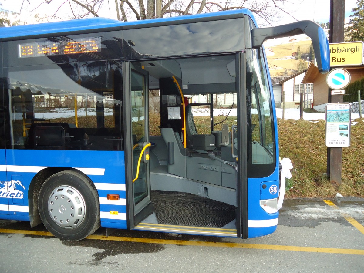 (137'192) - AFA Adelboden - Nr. 58/BE 611'224 - Mercedes am 11. Dezember 2011 beim Bahnhof Lenk (Teilaufnahme)