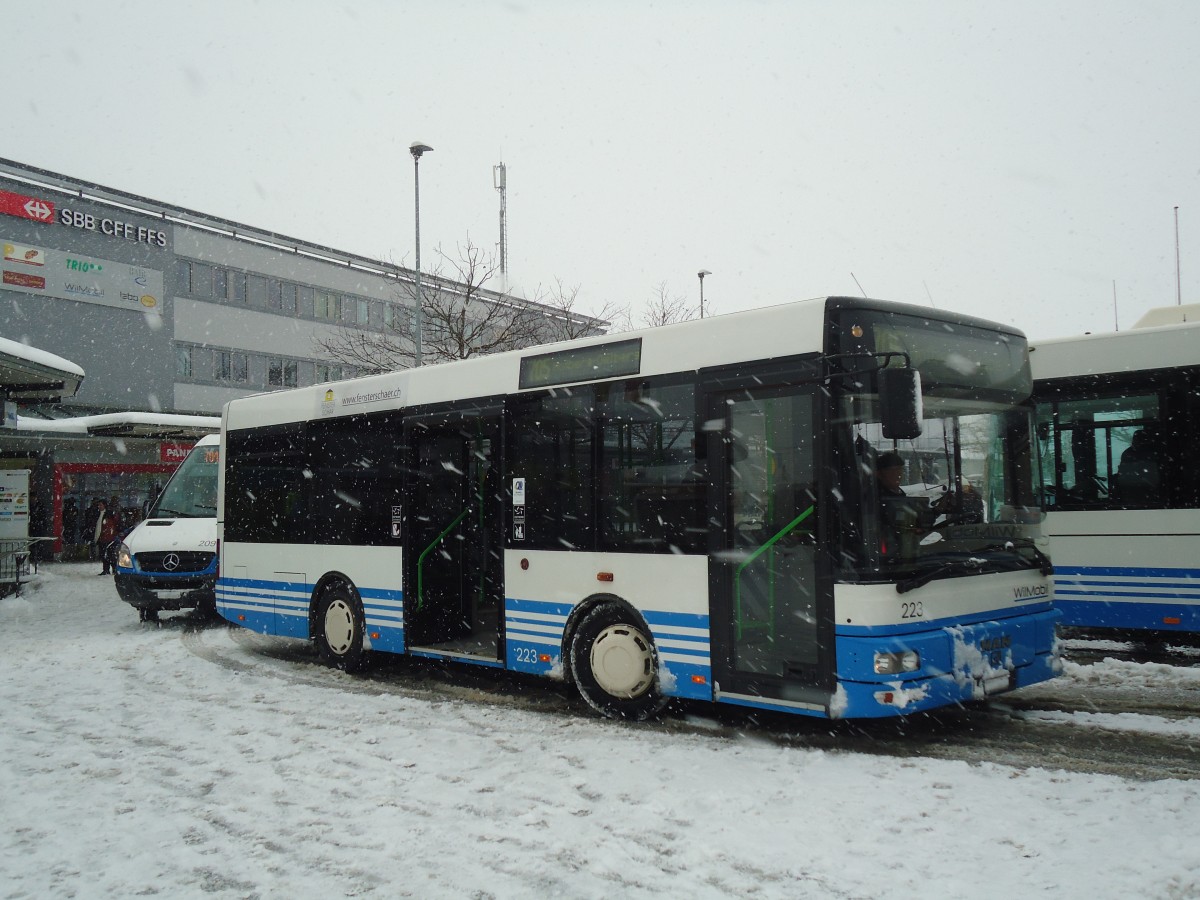 (137'674) - WilMobil, Wil - Nr. 223/SG 245'703 - MAN/Gppel (ex Wick, Wil Nr. 3) am 15. Februar 2012 beim Bahnhof Wil