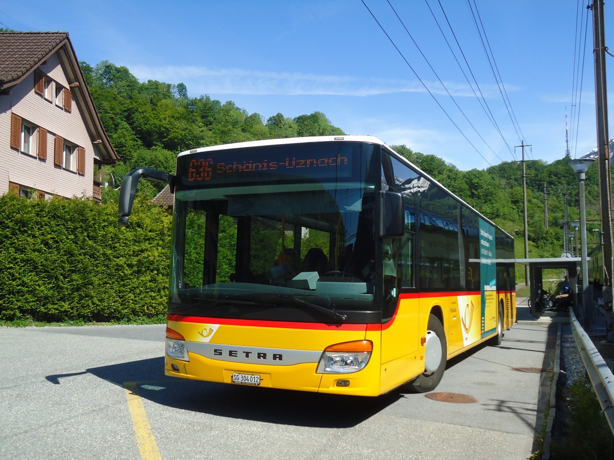 (138'952) - PostAuto Ostschweiz - SG 304'012 - Setra am 17. Mai 2012 beim Bahnhof Ziegelbrcke