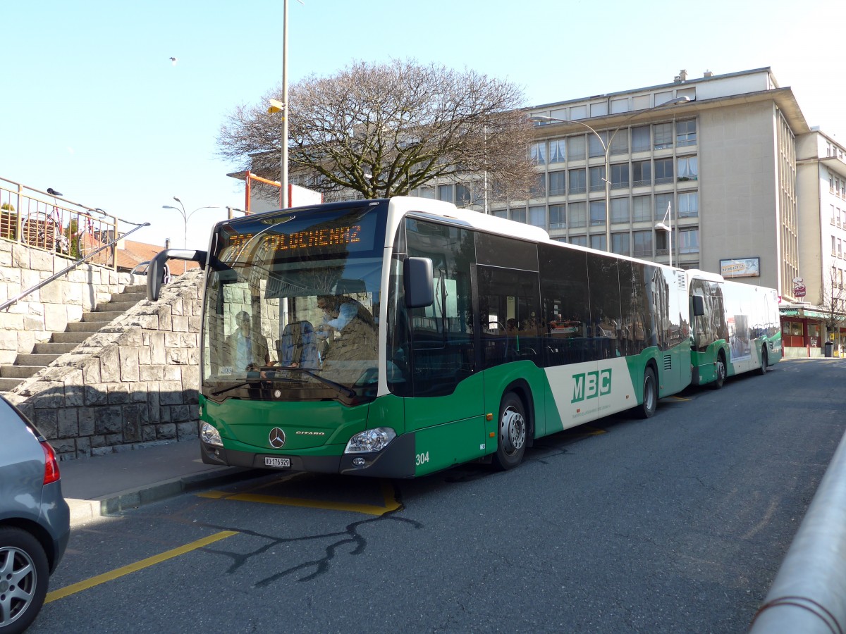 (139'244) - MBC Morges - Nr. 304/VD 176'929 - Mercedes am 9. Mrz 2014 beim Bahnhof Morges