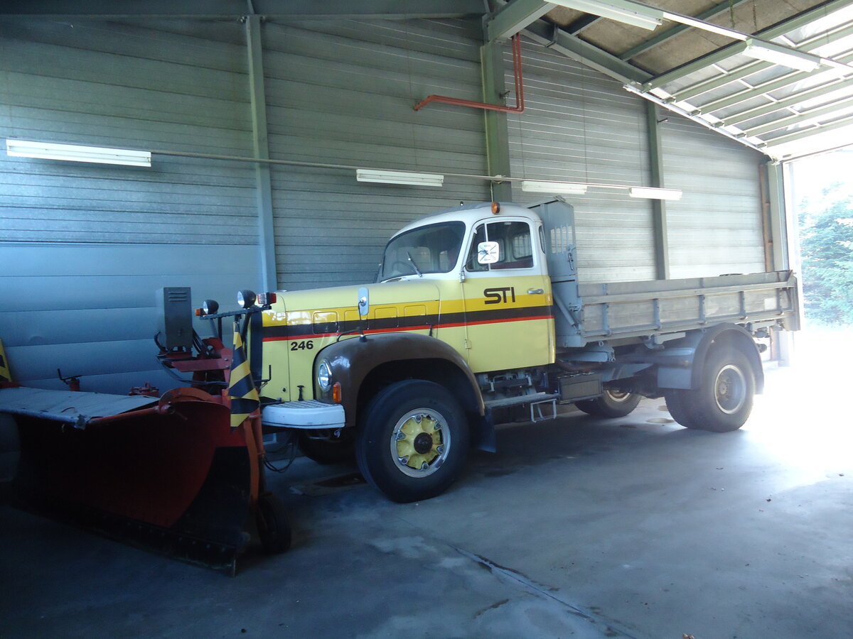 (139'970) - STI Thun - Nr. 246 - Saurer (ex Nr. 146) am 24. Juni 2012 in Heimenschwand, Garage