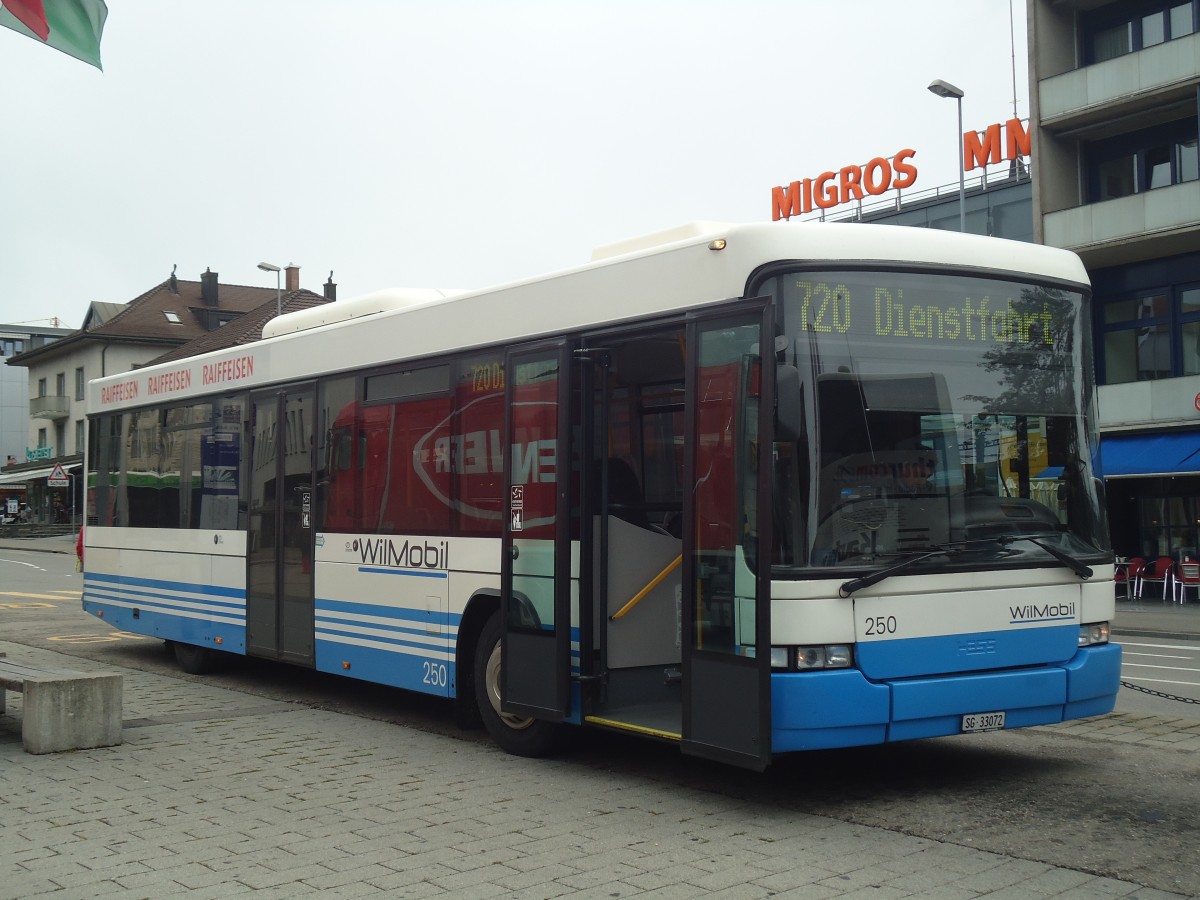 (141'501) - WilMobil, Wil - Nr. 250/SG 33'072 - Volvo/Hess (ex BOS Wil Nr. 21) am 12. September 2012 beim Bahnhof Wil