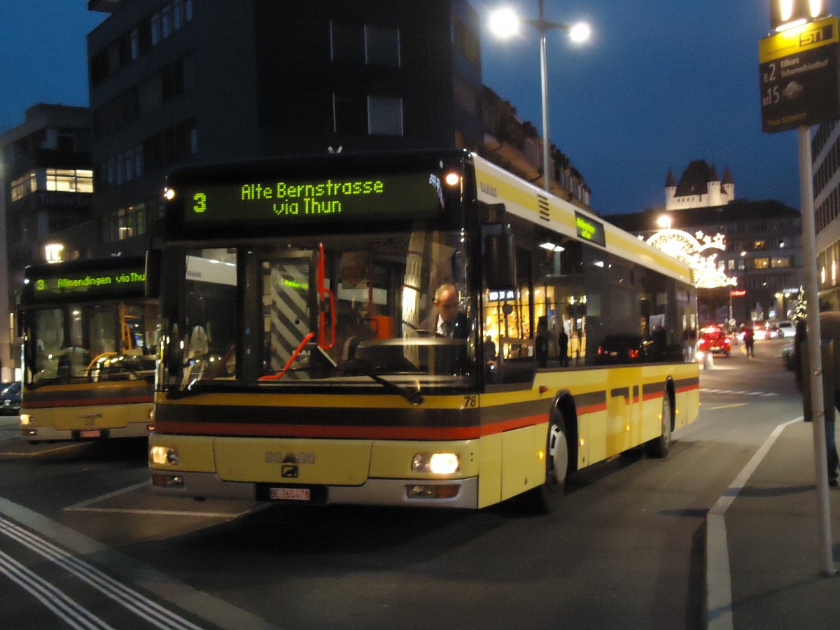 (142'270) - STI Thun - Nr. 78/BE 265'478 - MAN am 24. November 2012 beim Bahnhof Thun