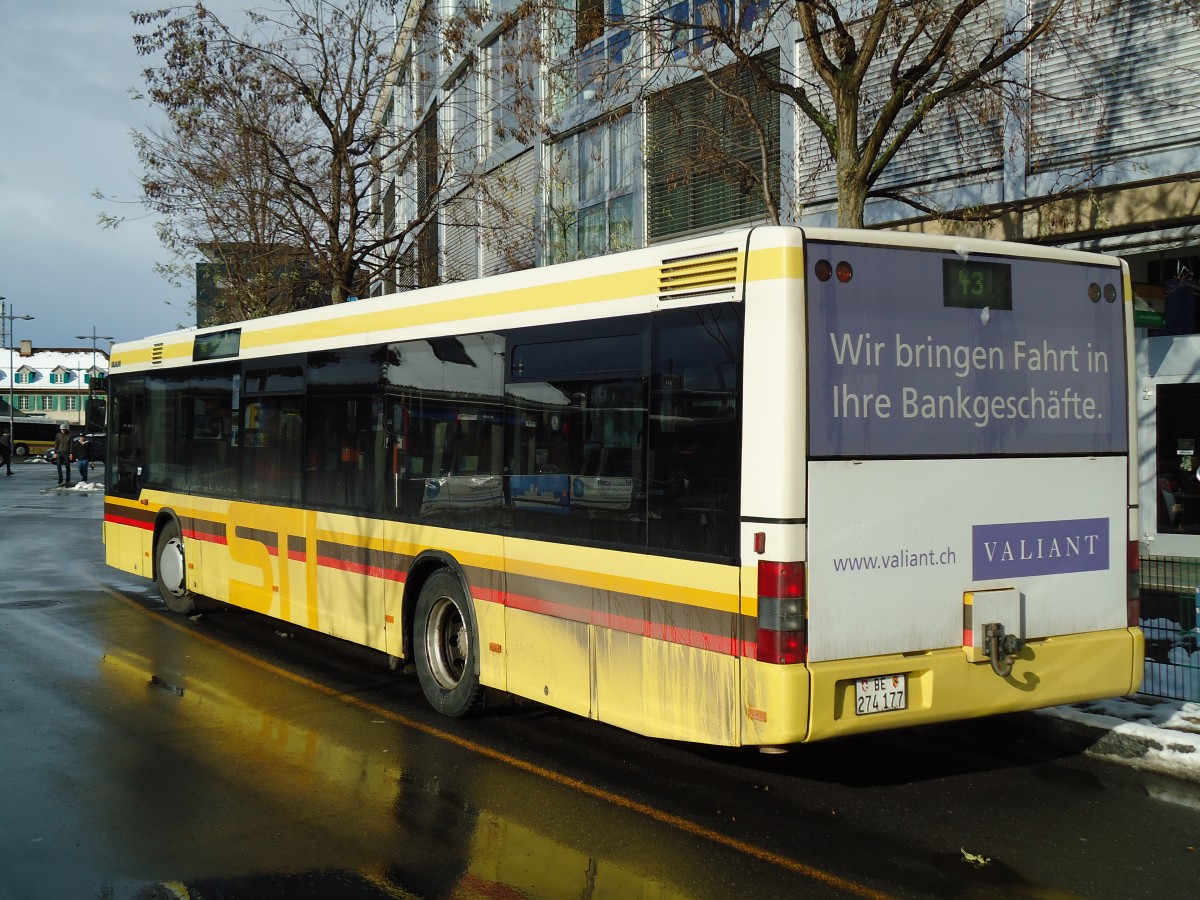 (142'435) - STI Thun - Nr. 77/BE 274'177 - MAN am 10. Dezember 2012 bei der Schifflndte Thun