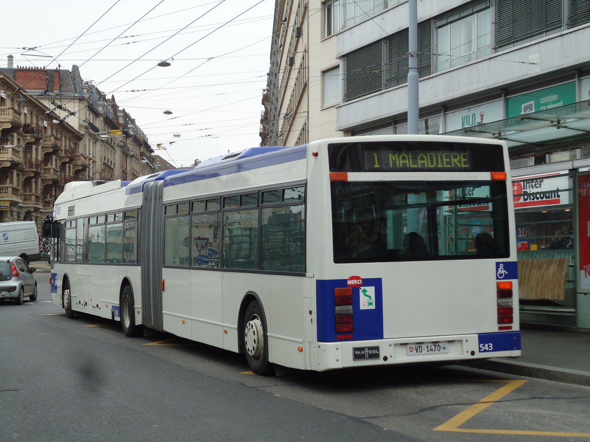 (143'413) - TL Lausanne - Nr. 543/VD 1470 - Van Hool am 22. Februar 2013 beim Bahnhof Lausanne