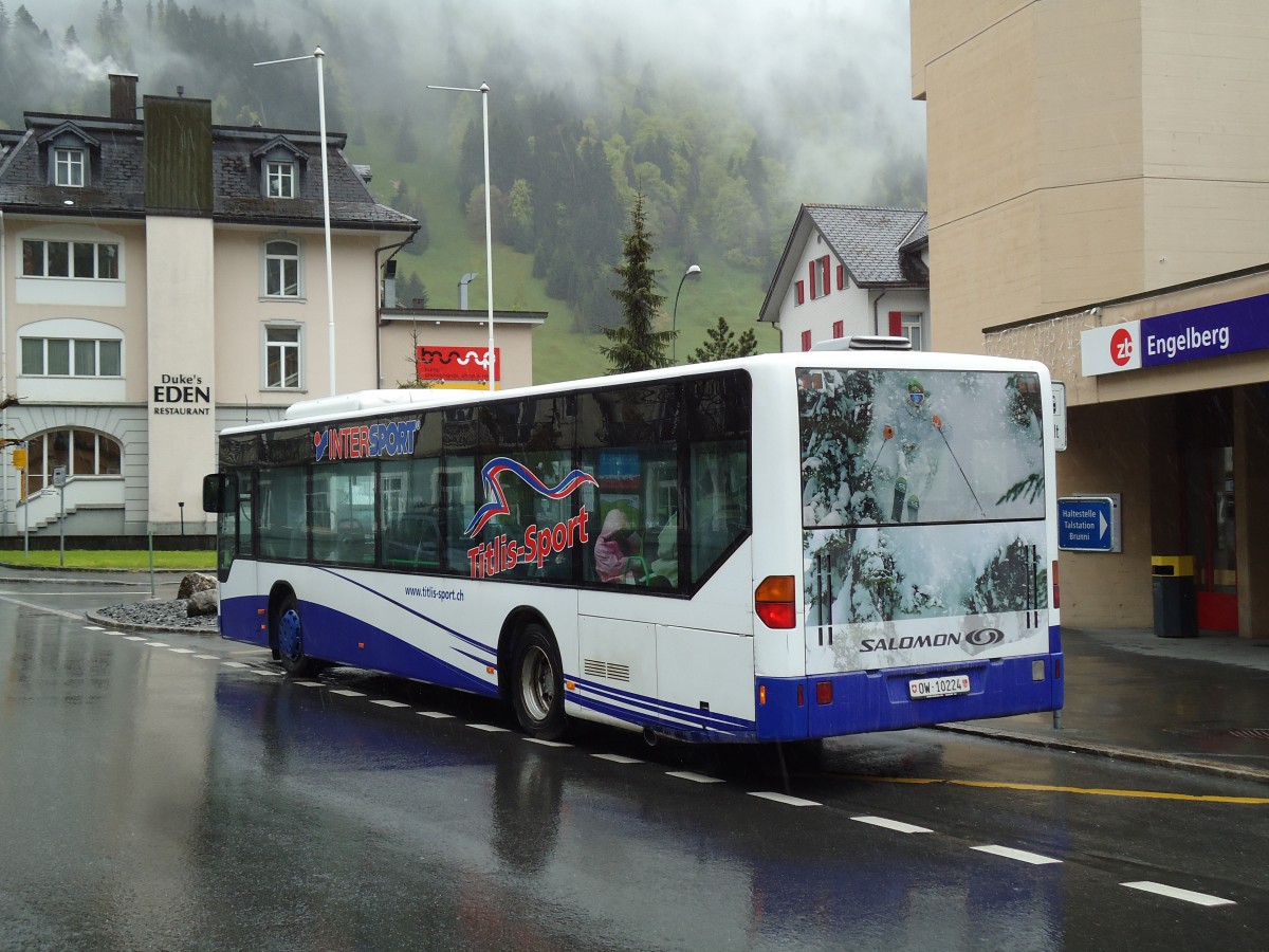 (144'215) - EAB Engelberg - Nr. 2/OW 10'224 - Mercedes (ex Nr. 6; ex TPL Lugano Nr. 11) am 19. Mai 2013 beim Bahnhof Engelberg