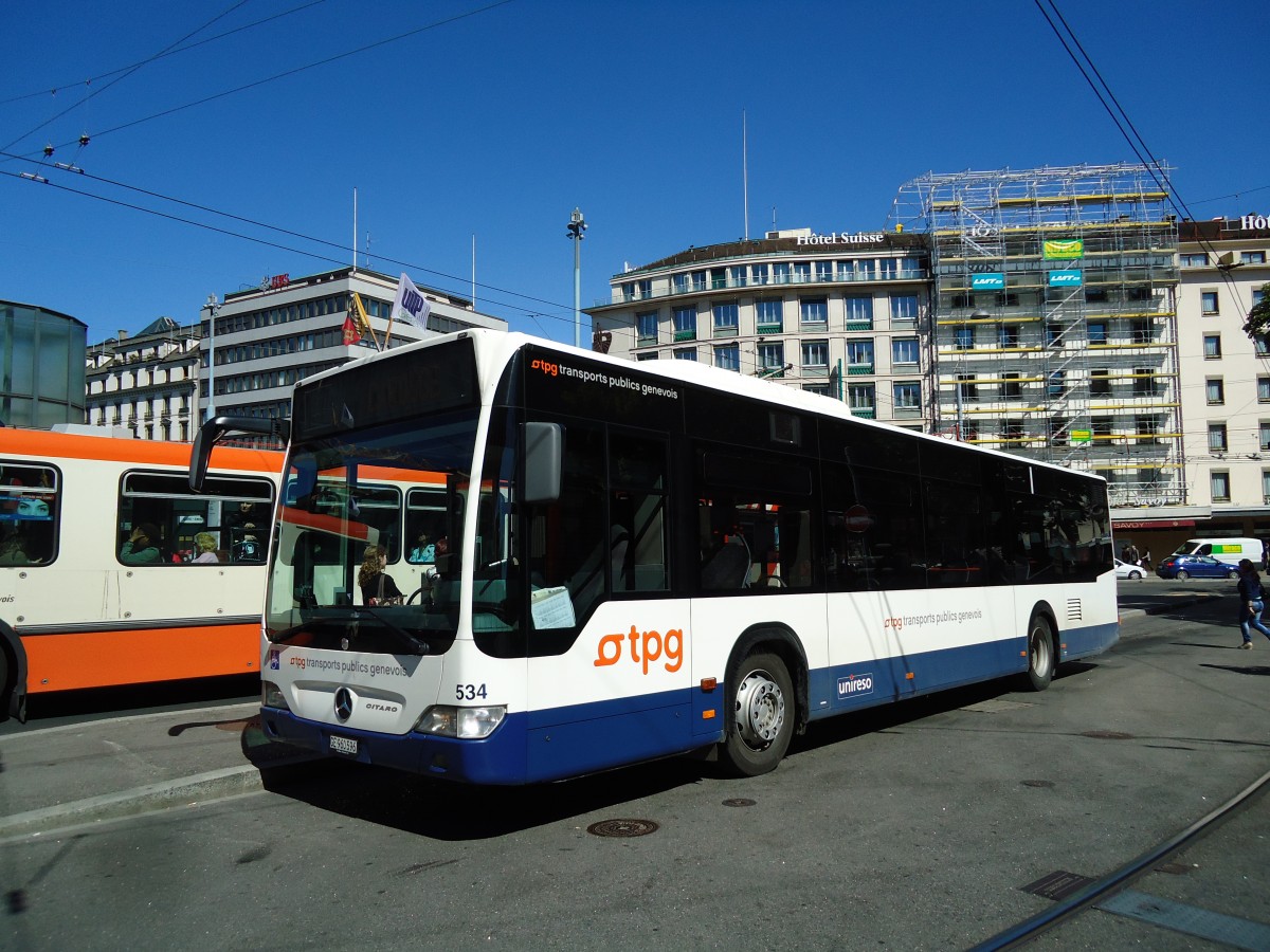 (144'721) - TPG Genve - Nr. 534/GE 960'596 - Mercedes am 27. Mai 2013 beim Bahnhof Genve