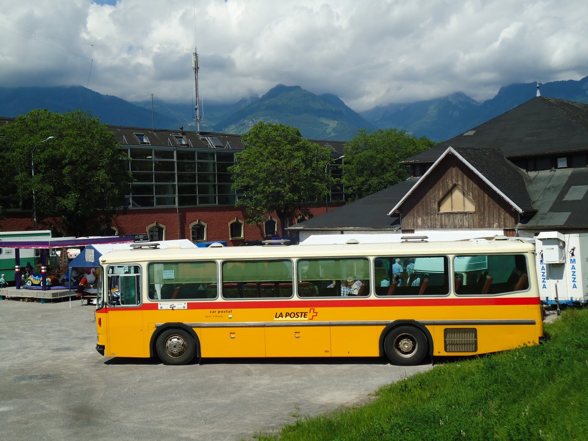 (145'425) - Montandon, Peseux - NE 119'984 - Saurer/Hess (ex P 25'631) am 22. Juni 2013 in Aigle, Saurertreffen